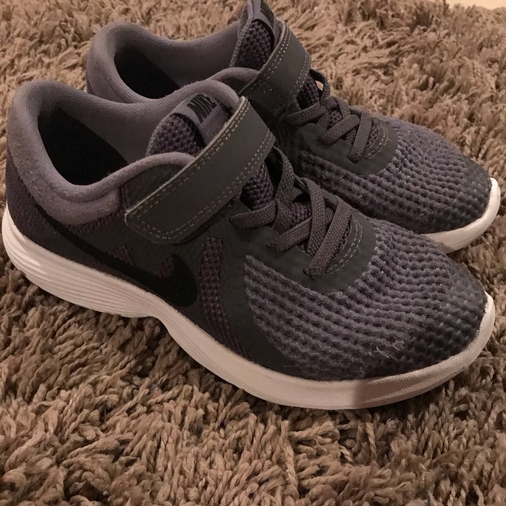 Nike shoes